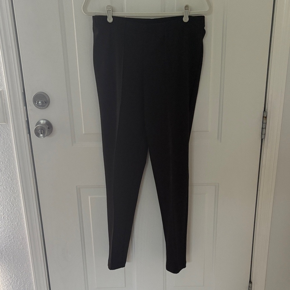 NY Collection Black Ankle Pants